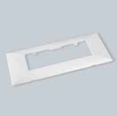 45x45 TRIPLE FRAME WHITE